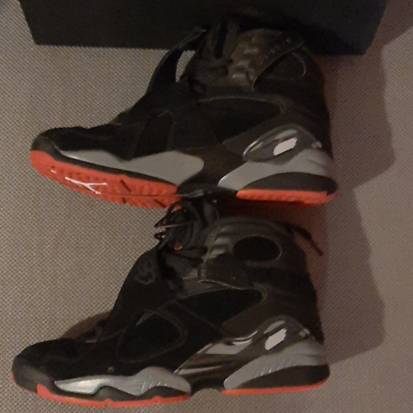 Air Jordan 8 Retro - Picture 6 of 10